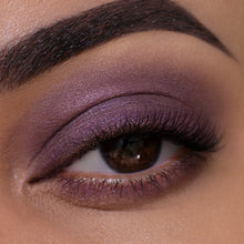 Load image into Gallery viewer, Pencil Eyeliner - Purple Shimmer - Bold Bria